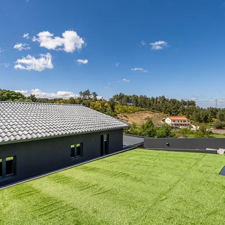 Avelino Carolino Chalet Chaves
