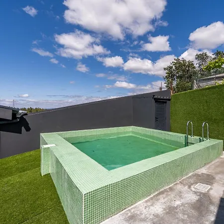 Avelino Carolino Ll Com Roteiro Incluido シャレー