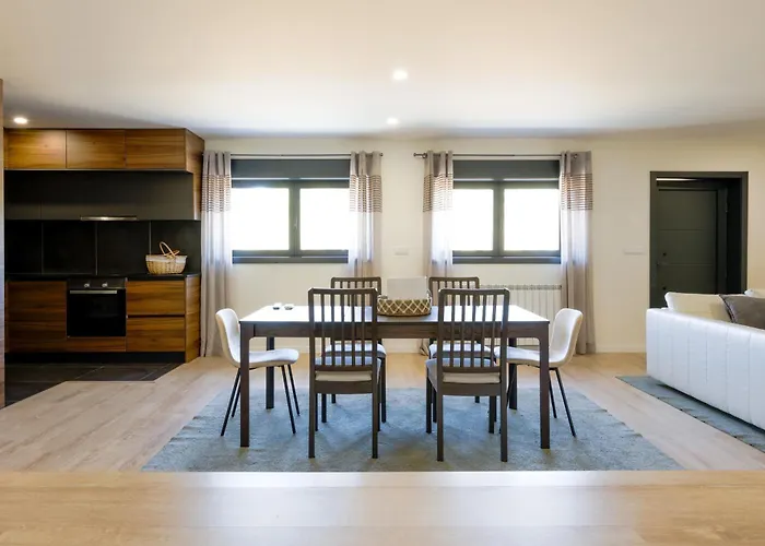 Avelino Carolino Ll Com Roteiro Incluído Chalé